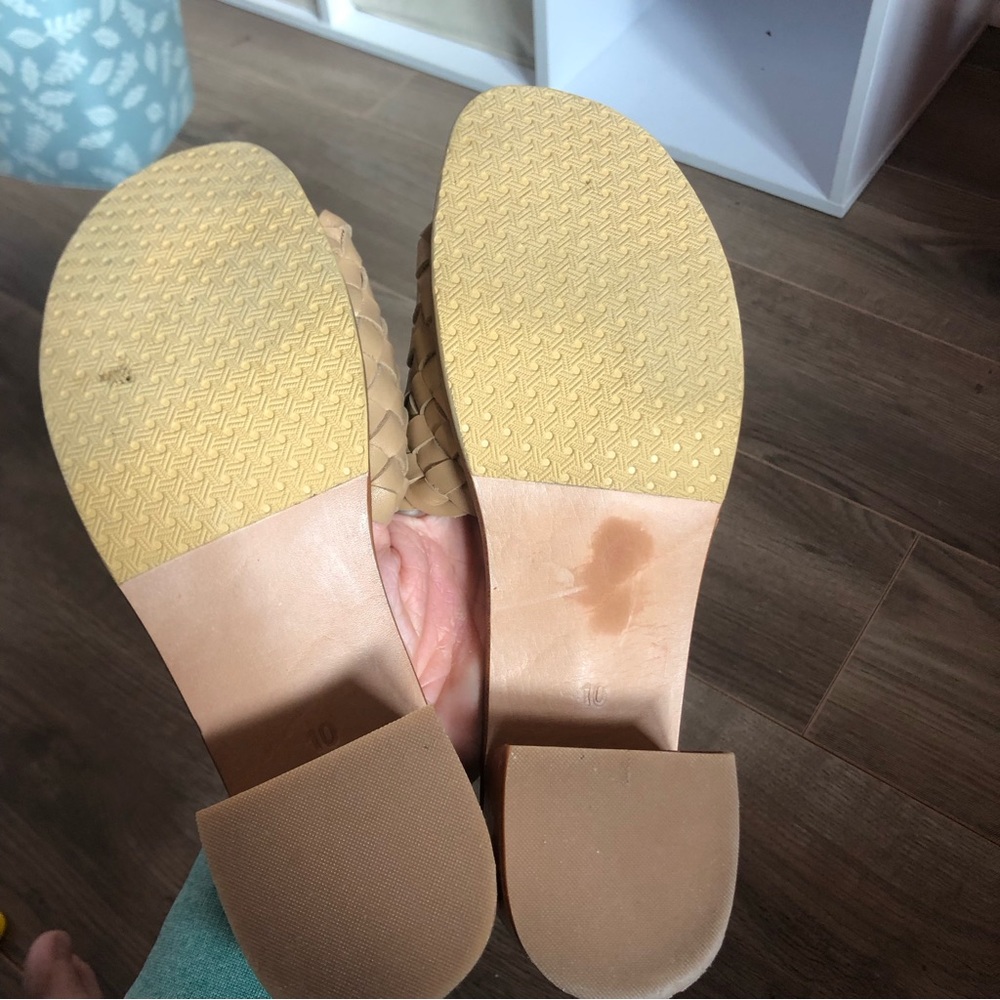 Liberte Santorini Braided Mules - Picture 6 of 7